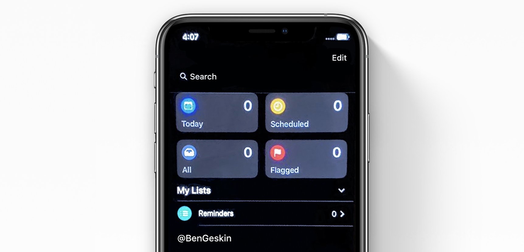 This is iOS 13's new Reminders app with dark mode on iPhone