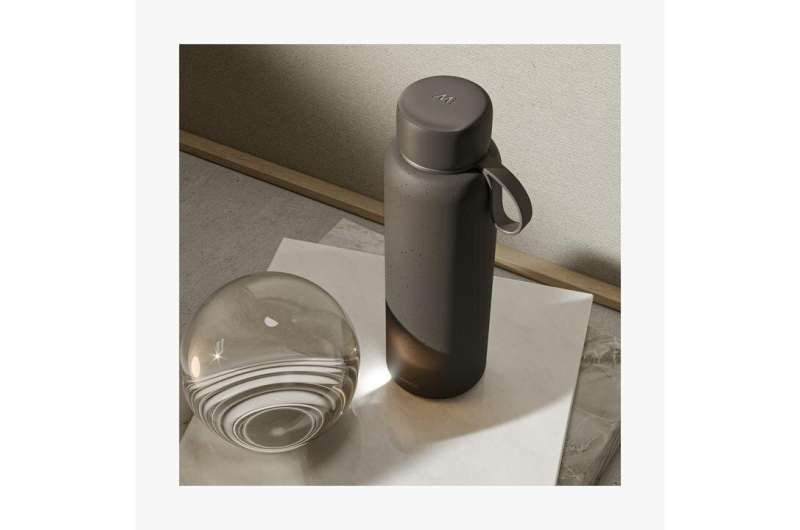 Gadgets: Smart water bottle