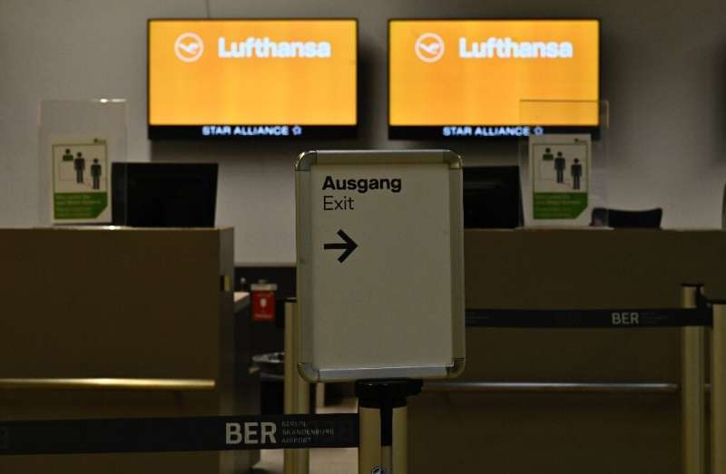 Lufthansa ground staff are seeking a 9.5-percent pay hike